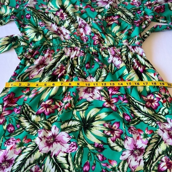 NWOT - Walter Baker Jubilee tropical kimono sleeve mini dress - Picture 8 of 12